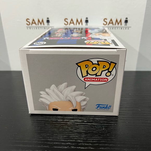 Bleach Toshiro Hitsugaya With Bankai Funko Pop #1700 + Protector - Picture 5 of 6